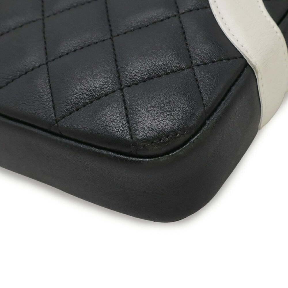 CHANEL Black Leather Logo Pochette Shoulder Bag - Picture 4 of 10